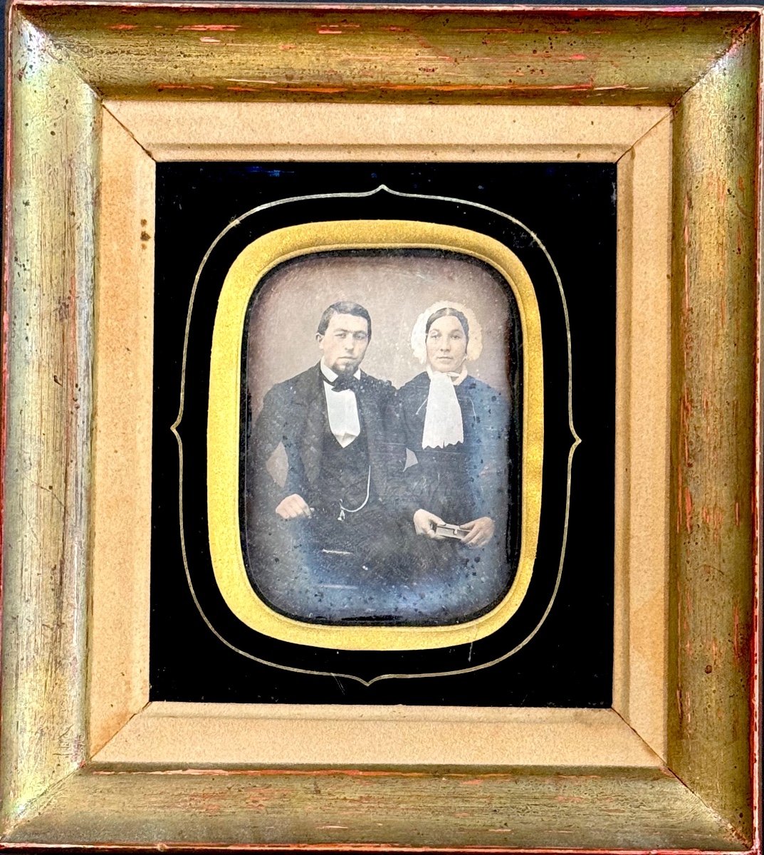 Enhanced Daguerreotype Elegant Couple Circa 1850-photo-2