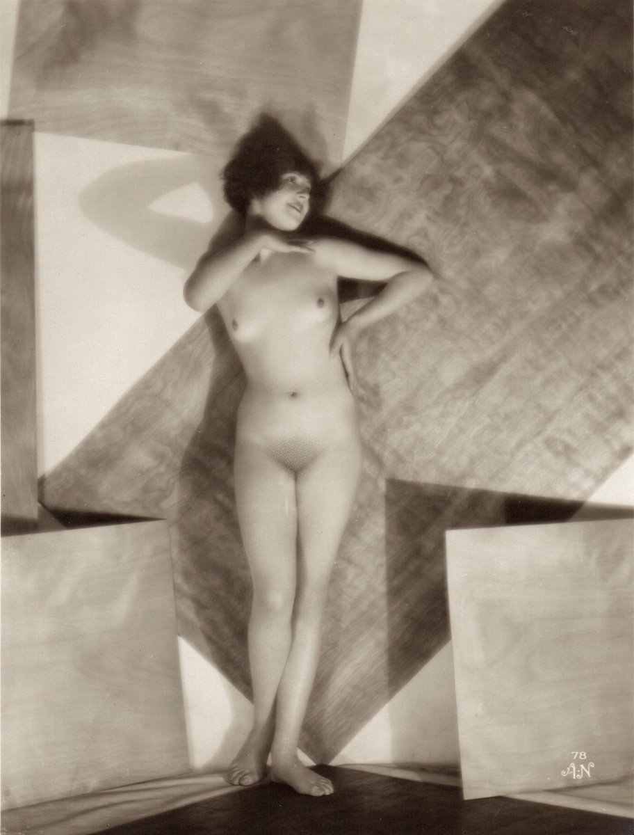 Nude Art Deco Studio In Paris C.1920 