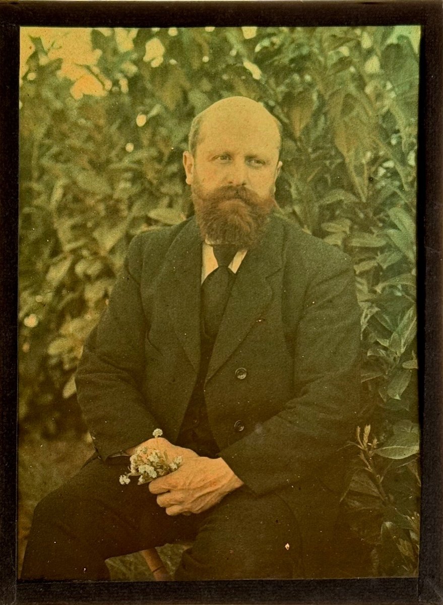 Autochrome "portrait Of A Man With Forget-me-nots" Circa 1920