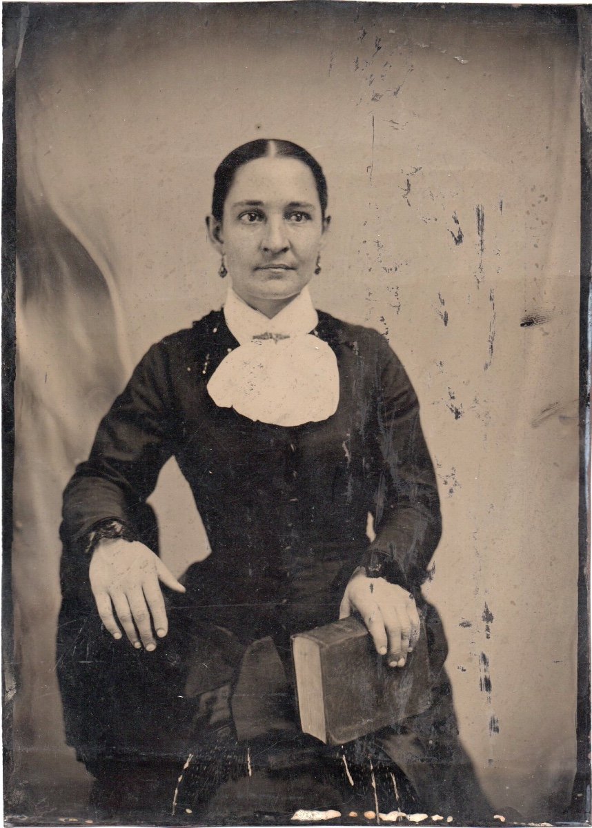 Grand Ferrotype "portrait De Femme" Circa 1880