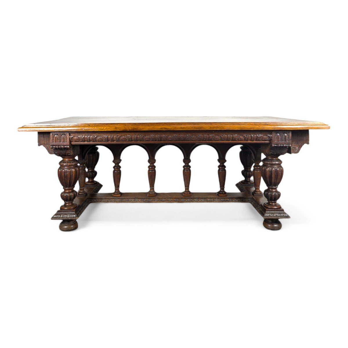 Grande Table De Style Renaissance 