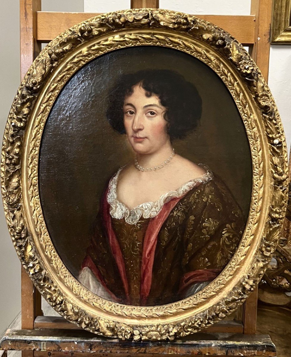 Ancien Portrait d'Une Française De 1700-photo-1