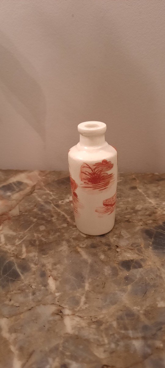 China Porcelain Snuff Bottle-photo-4