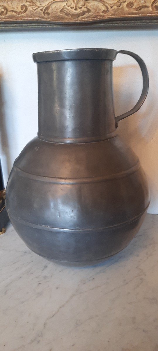 Important Pewter Jug -photo-3