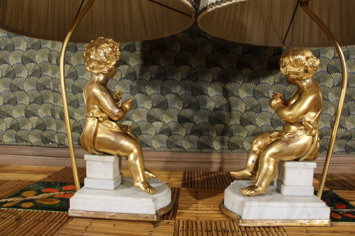 Pair Of Putti Lamps In Gilt Bronze -photo-3