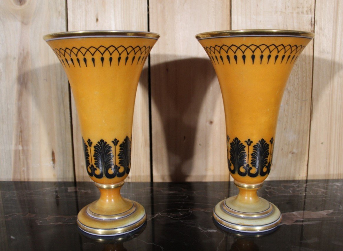 Pair Of Charles X Cornet Vases In Baccarat Opaline 