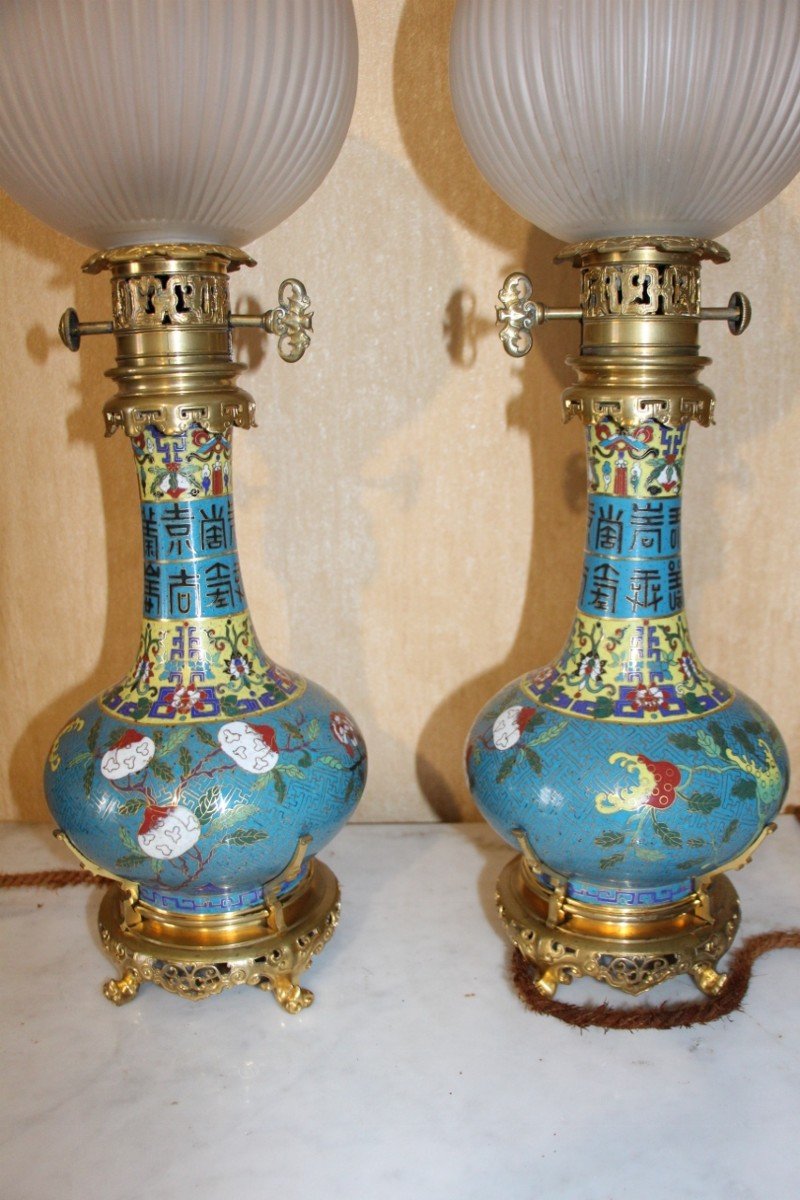 Paire De Vases Cloisonné Chine , Monté En Lampe A Pétrole De La Maison Marnyhac-photo-5