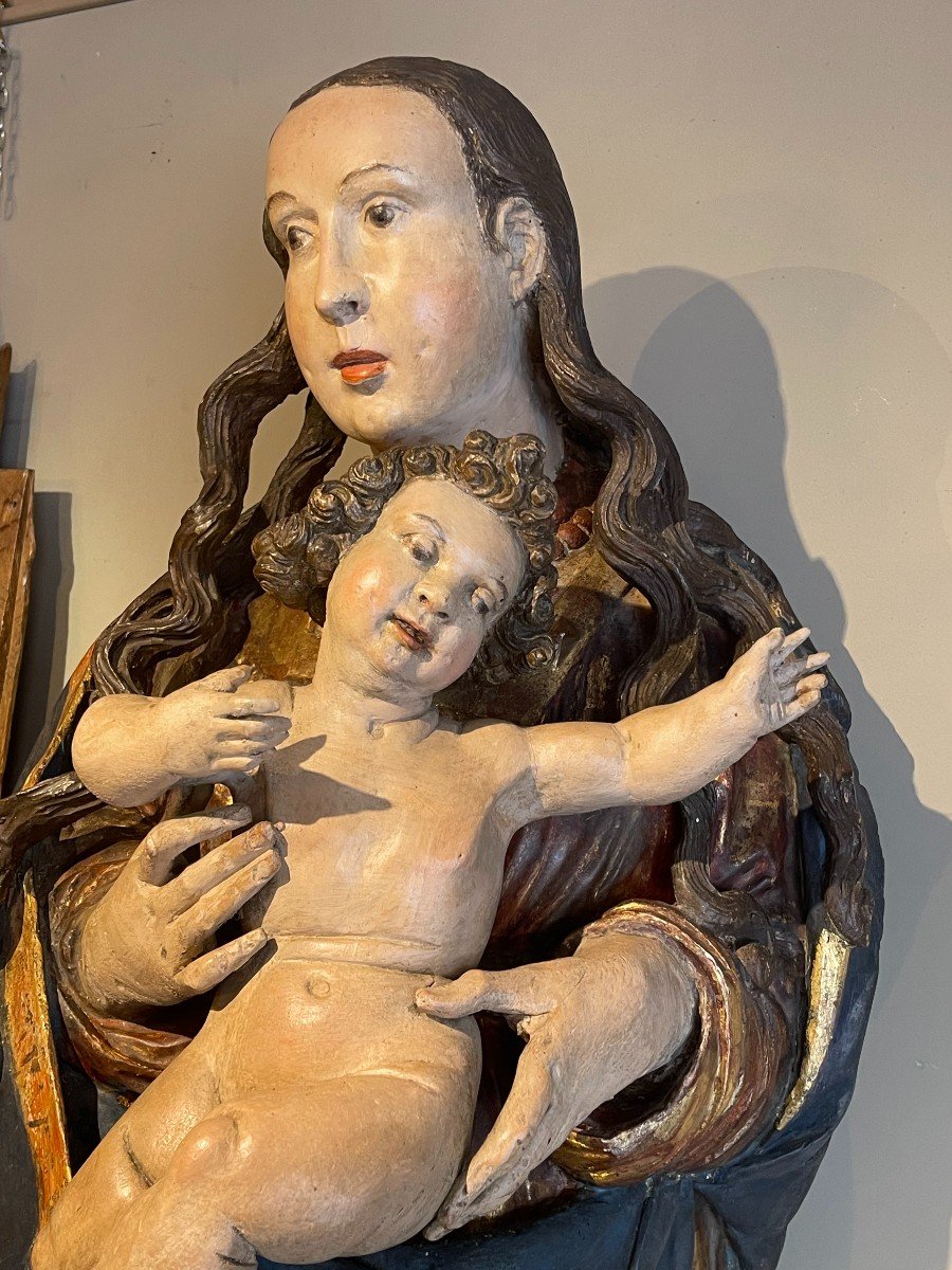 A Huge 16th C. South German Virgin With The Child-photo-3