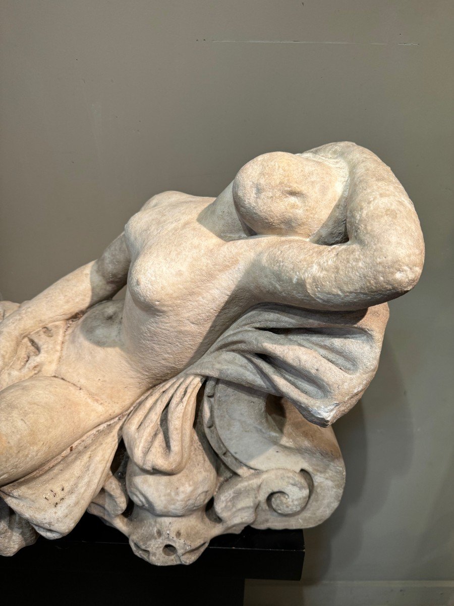 Marble Naiad, Italy, 16th C.-photo-2