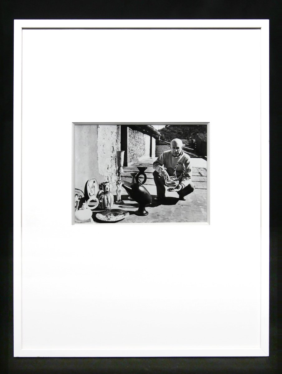 Photographic Print, Picasso In His Ceramic Workshop In Vallauris