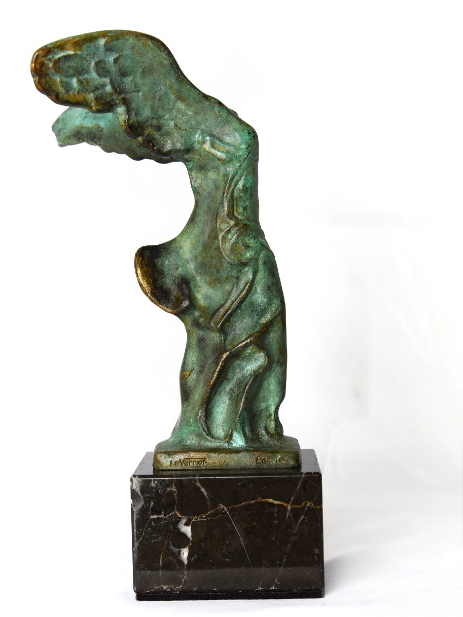 Bronze Representing The Victory Of Samothrace-photo-2