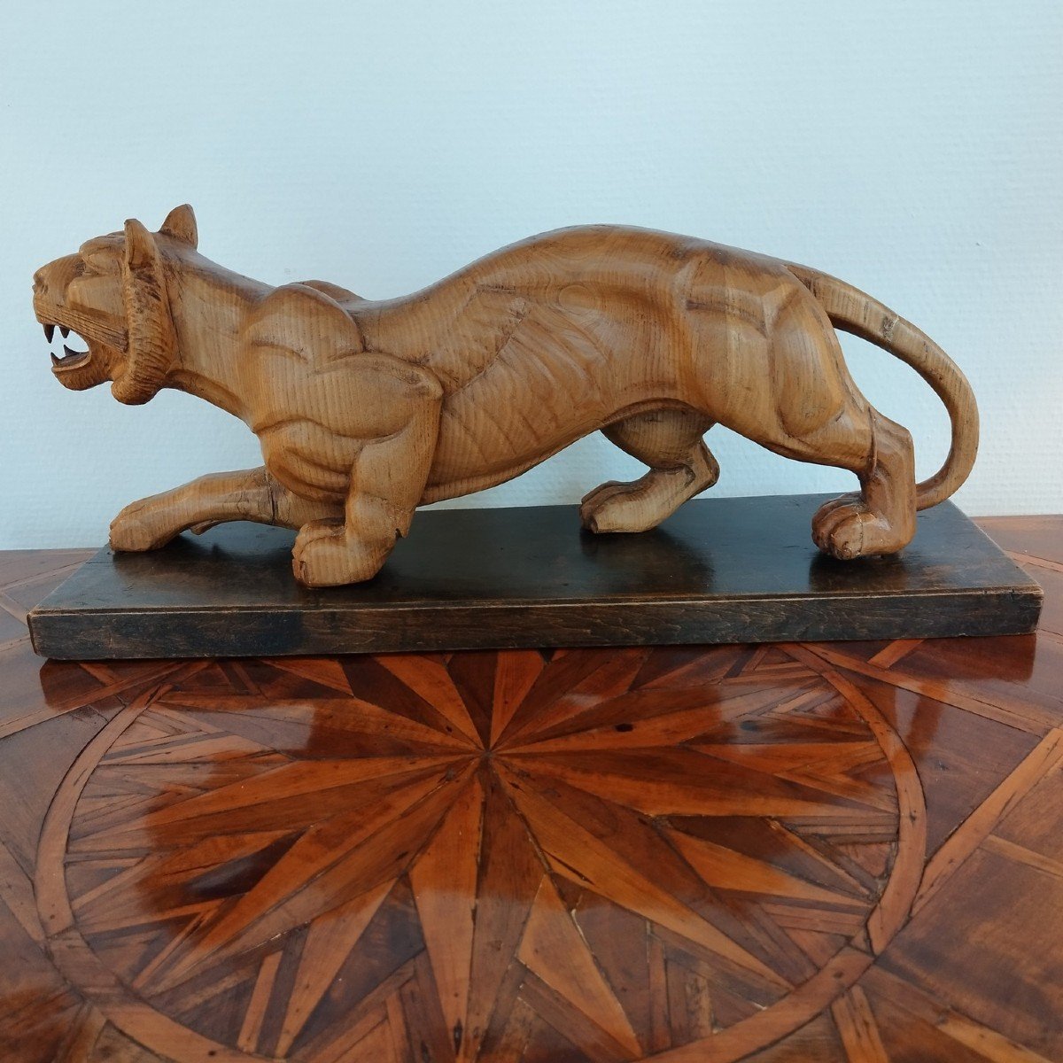 Grande Sculpture De Lionne En Bois-photo-3