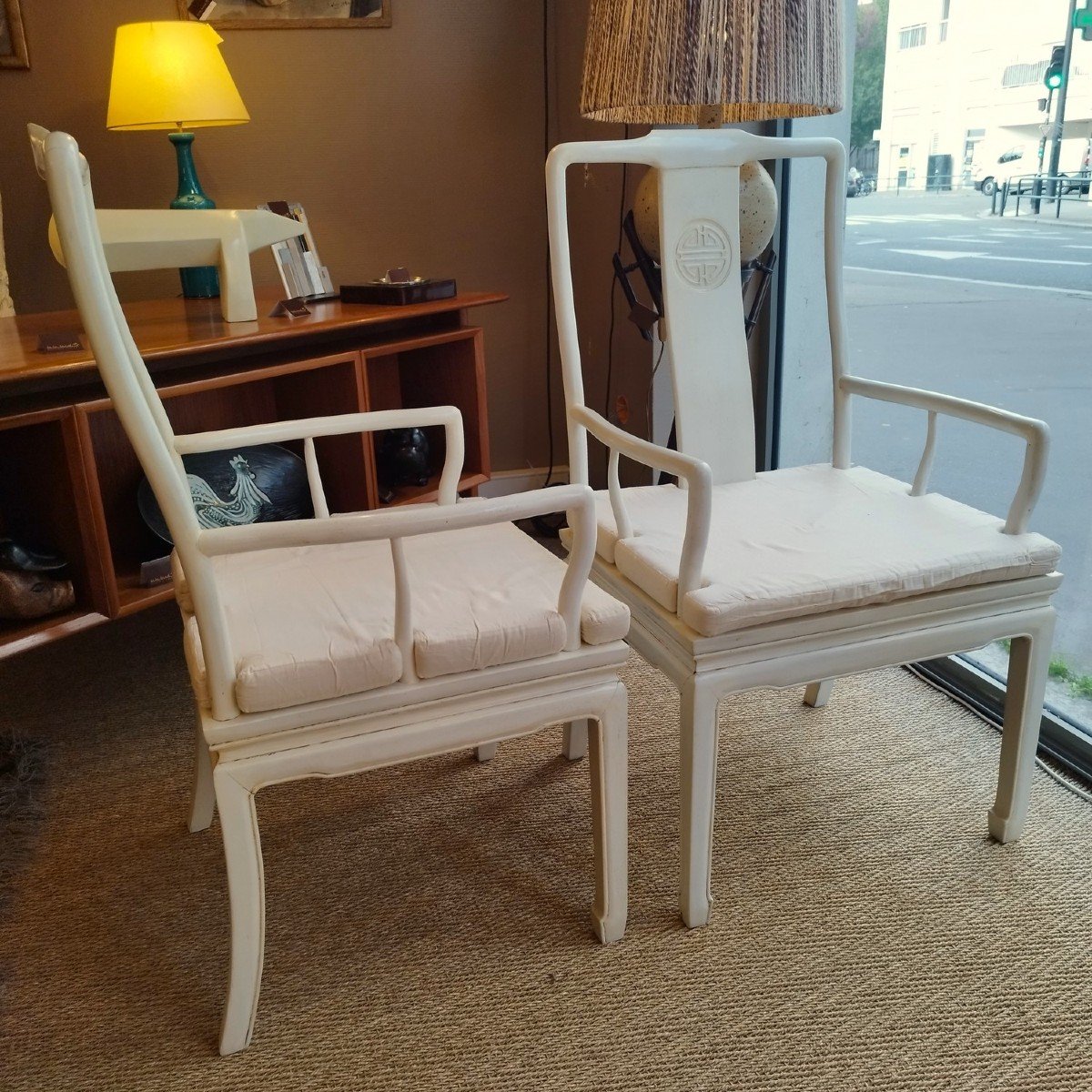 Paire De Fauteuils Chinois Laqués Blanc Cassé, XXème Siècle-photo-2