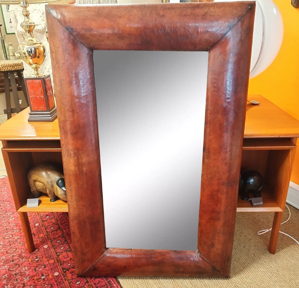 Grand Miroir Recouvert De Cuir