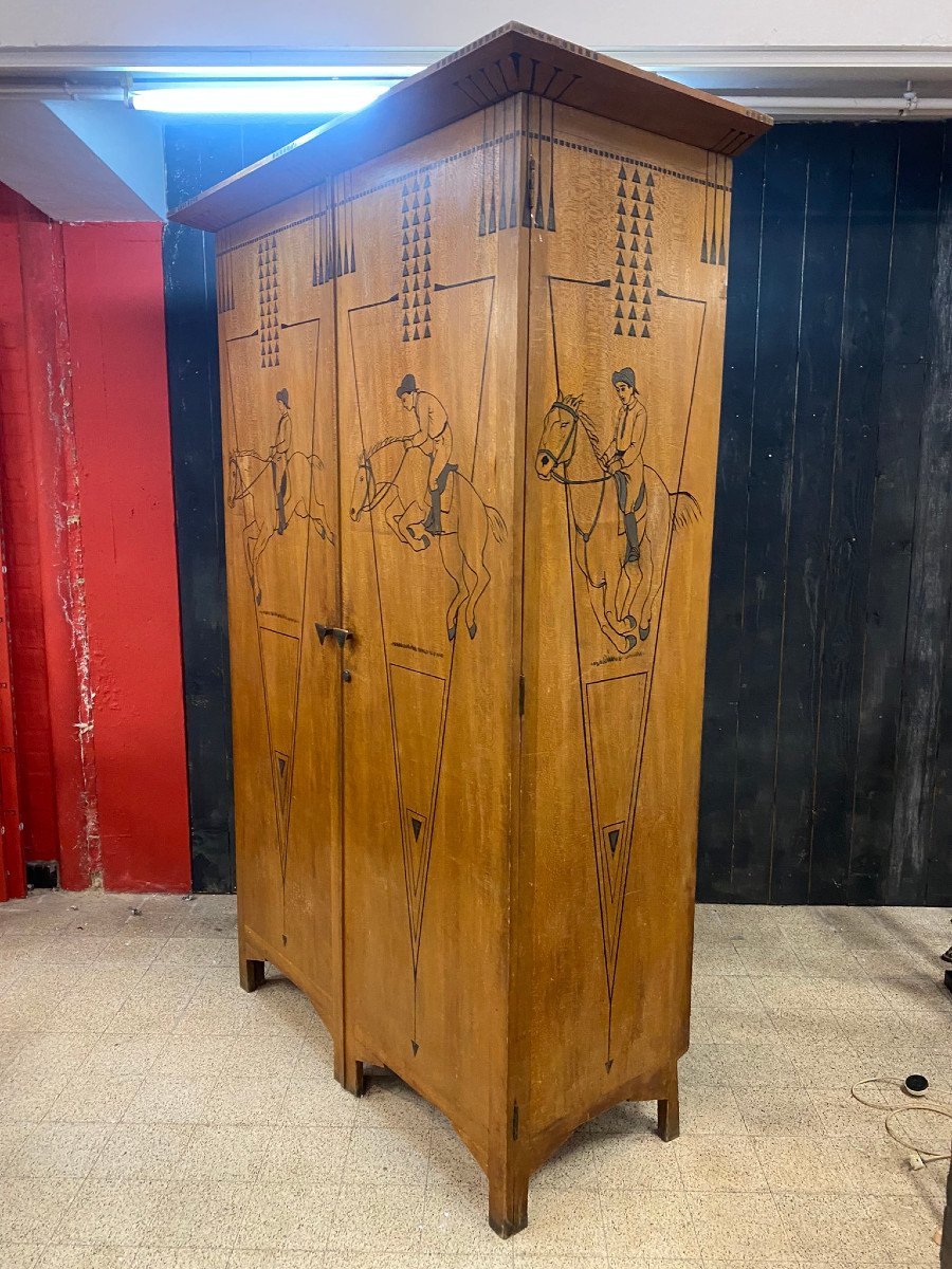 Originale Et Rare Grande Armoire A Décor De Jockeys Circa 1900/1930-photo-4