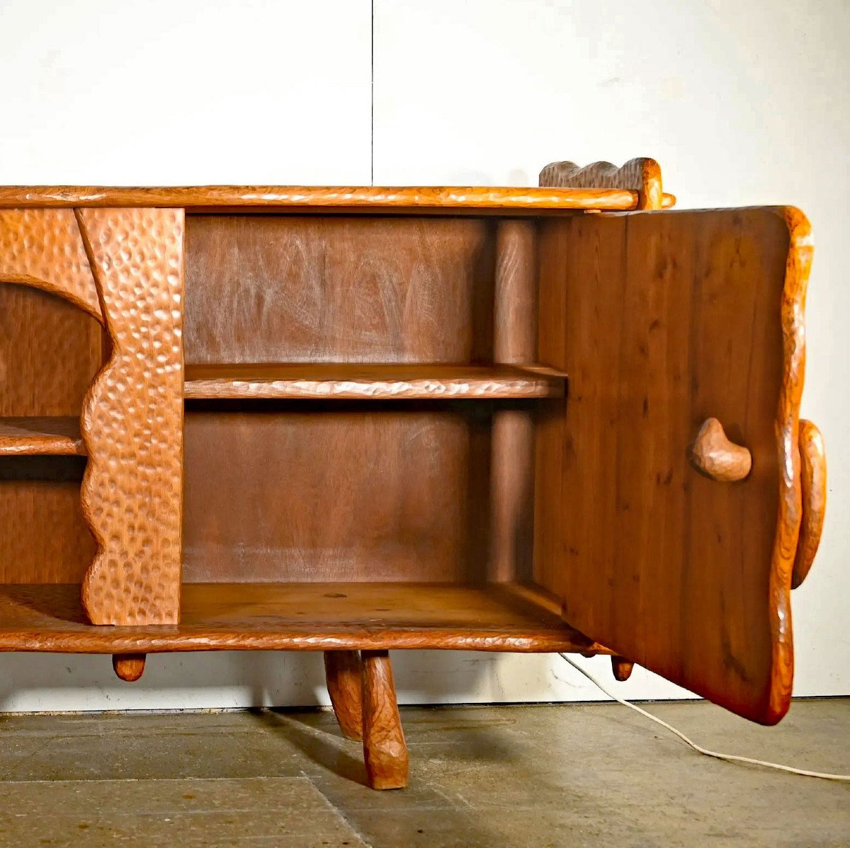 Original Brutalist Sideboard In Solid Elm Circa 1950/1960-photo-3