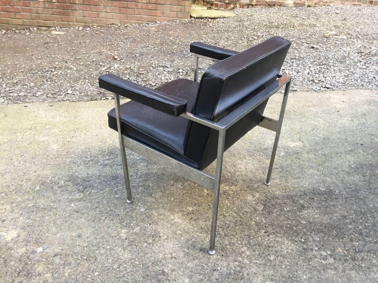 Maurice Rinck, Pair Of Office Armchairs, Leather And Chrome Circa 1960 -photo-3