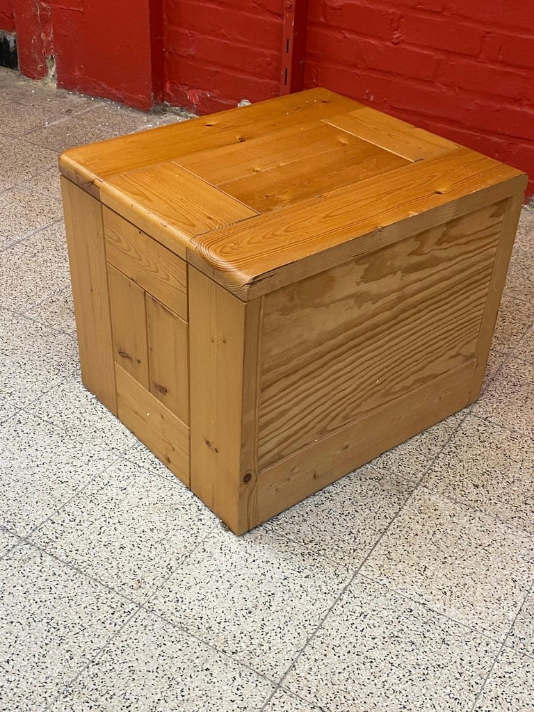 Charlotte Perriand, A Bedside Table In Solid Pine, Les Arcs, Circa 1960-photo-2