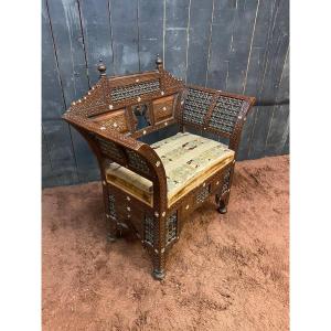 Old Small Oriental Bench From The 19th Century, Original Fabric, Very Good Condition