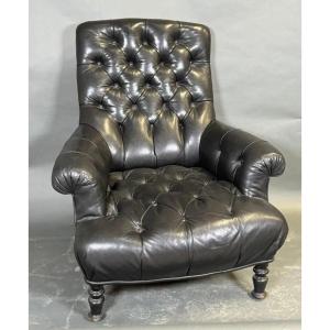 Comfortable Chesterfield Club Chair In Padded Leather, Very Good Condition, Soft Leather