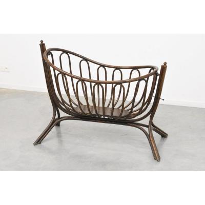 Large Crib Art Nouveau Fitted Wood, Attributed To Thonet, Circa 1900