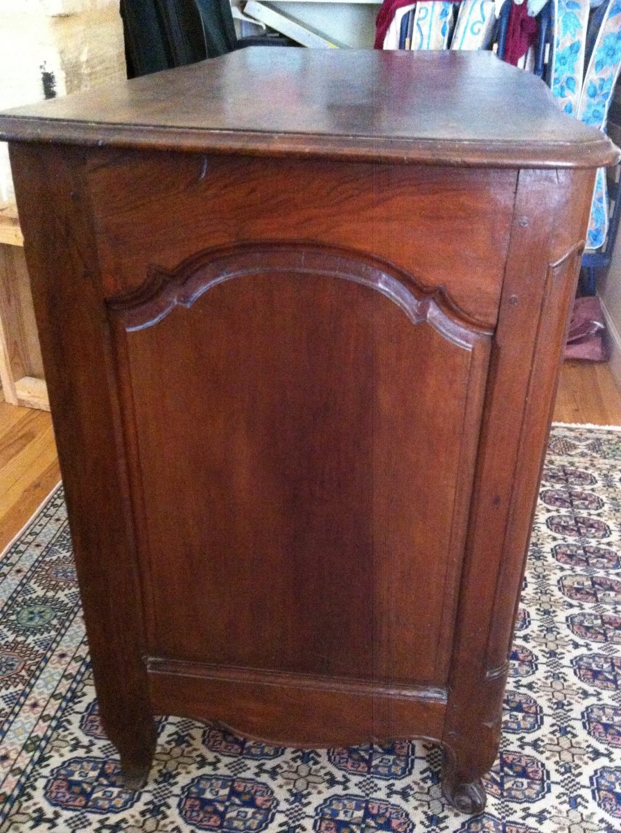 18th Century Regional Commode With Curved Facade; Fruitwood-photo-1