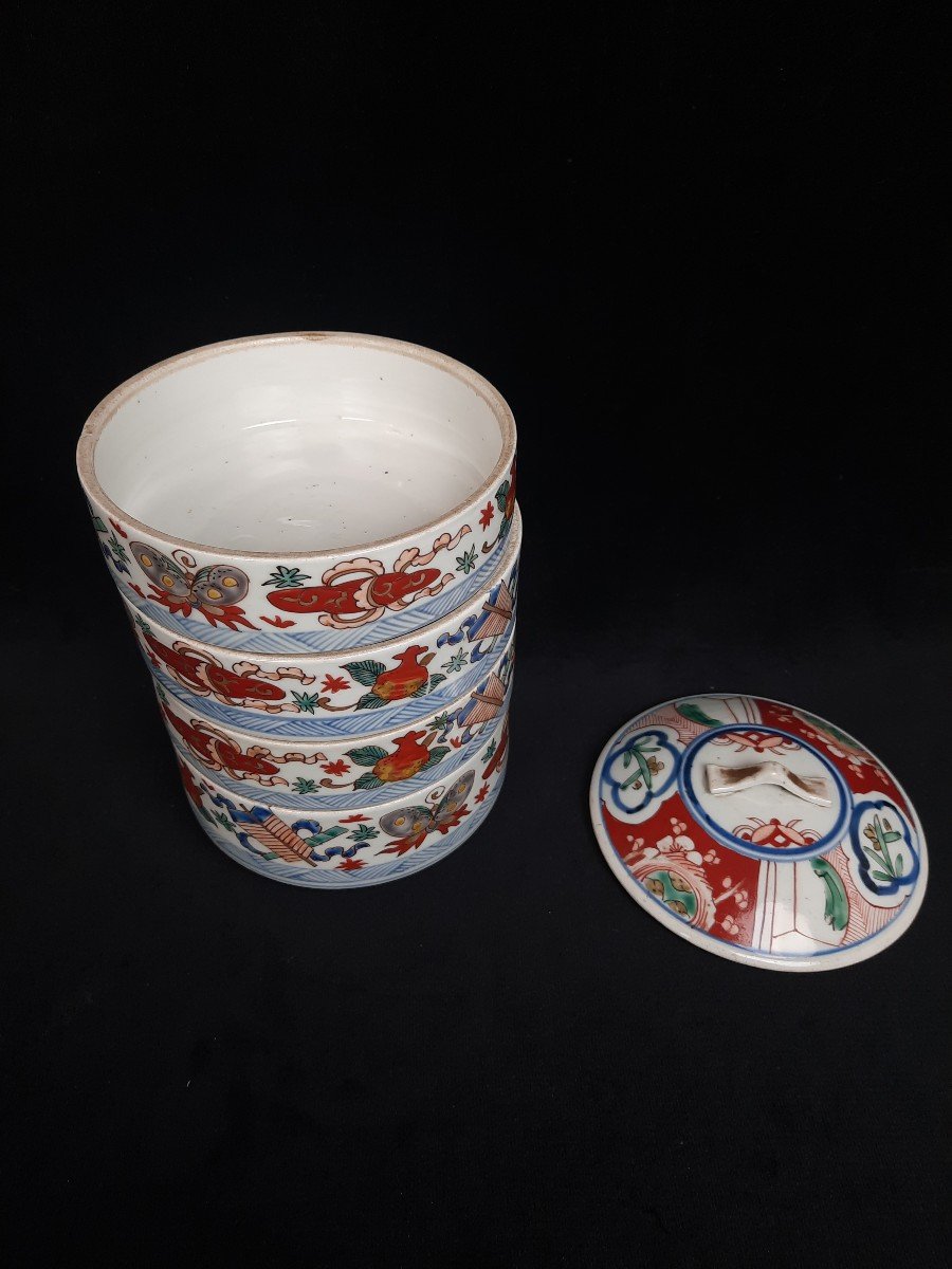 Imari Porcelain Jūbako - Japan (20th Century)-photo-3