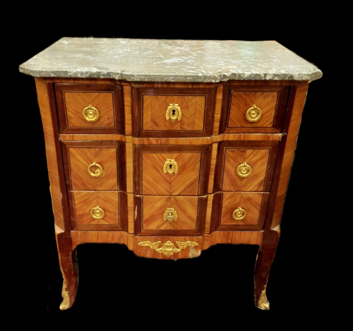 Louis XV Style Chest Of Drawers (19th Century)