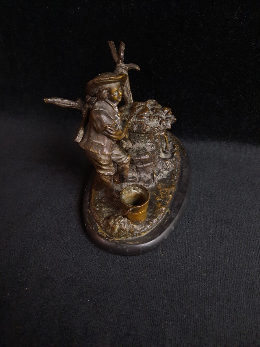 Small Bronze Inkwell (19th Century)-photo-1