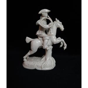 Figurine En Porcelaine  De Nymphenburg