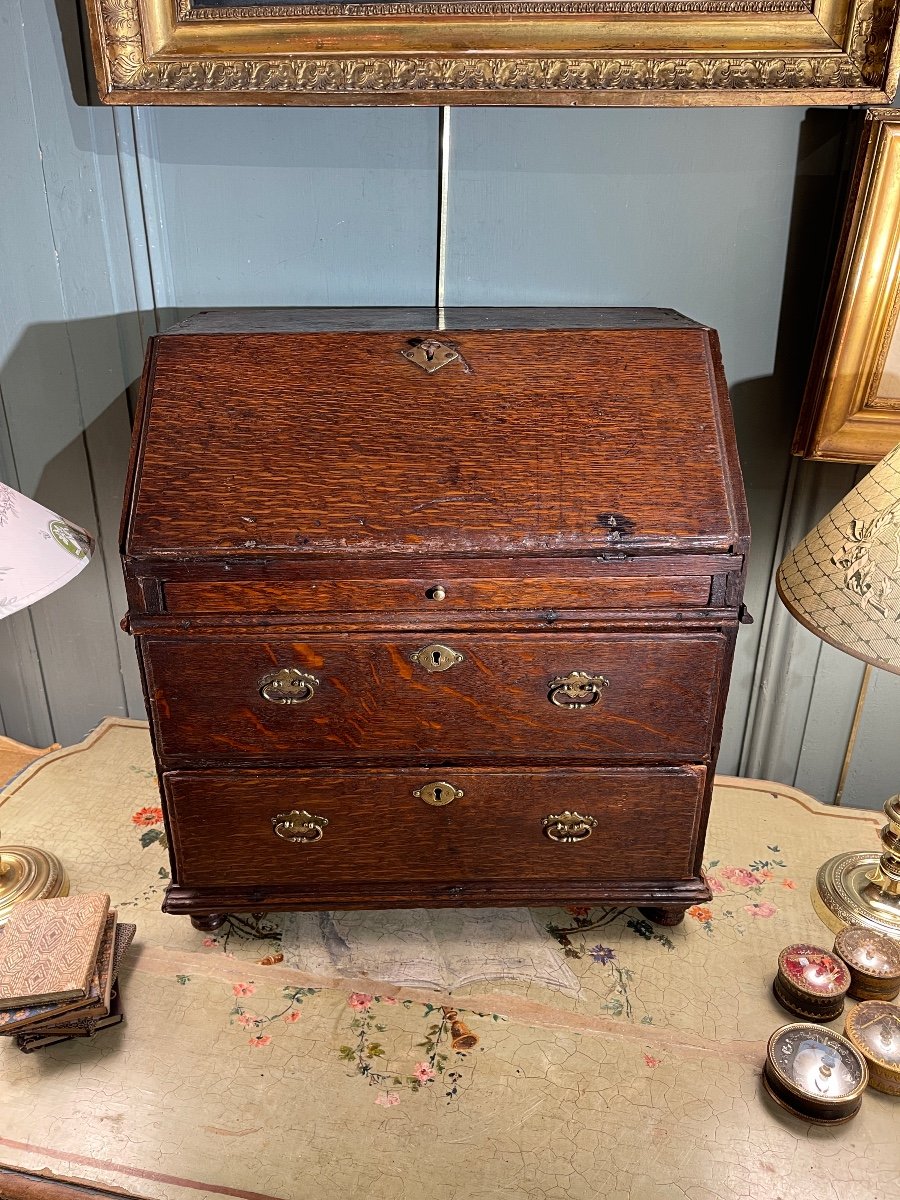 Small Writing Desk Early 18th-photo-2