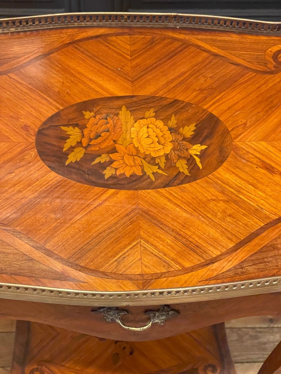 Marquetry Table With Floral Decor-photo-4