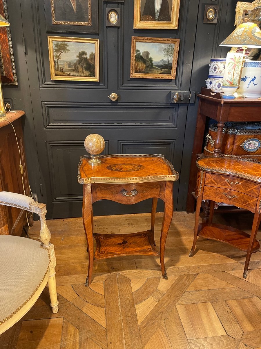 Marquetry Table With Floral Decor-photo-7