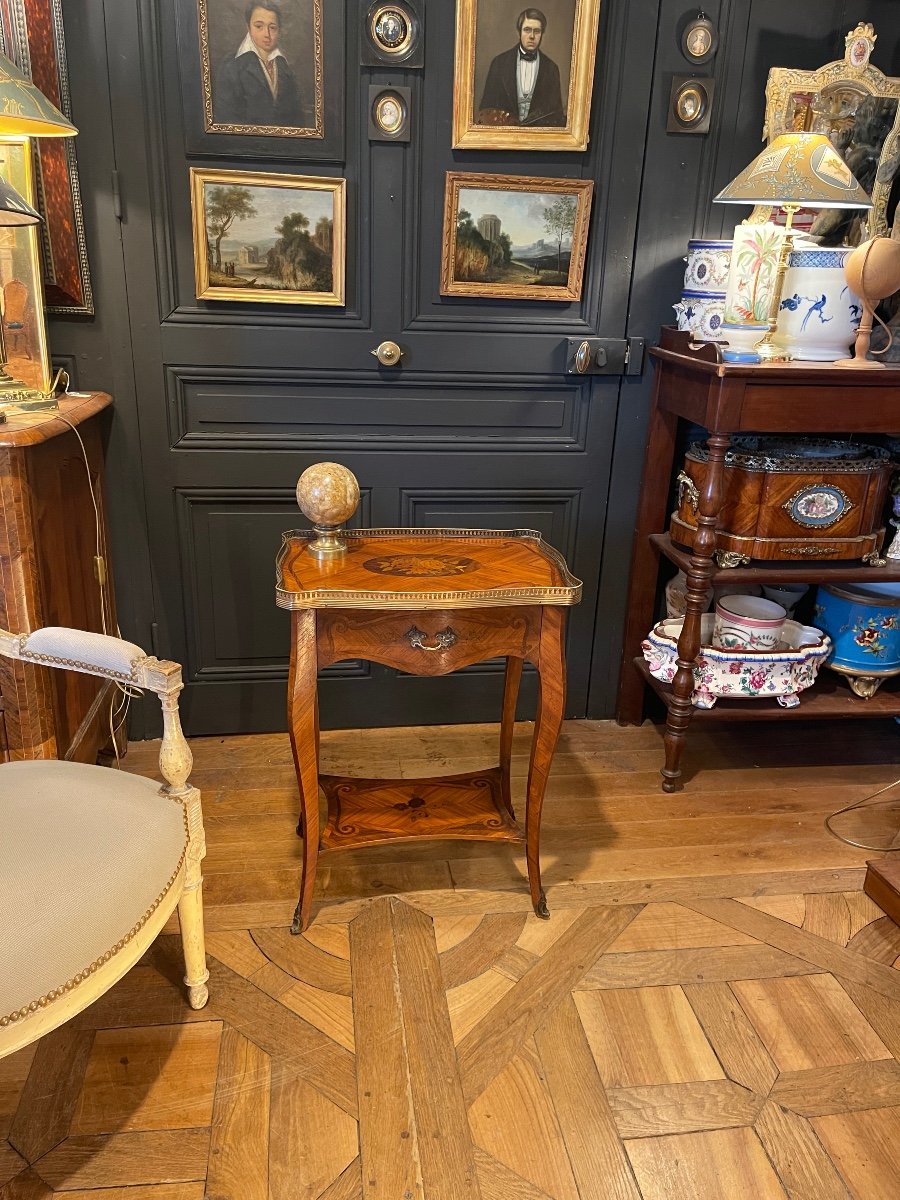 Marquetry Table With Floral Decor-photo-8