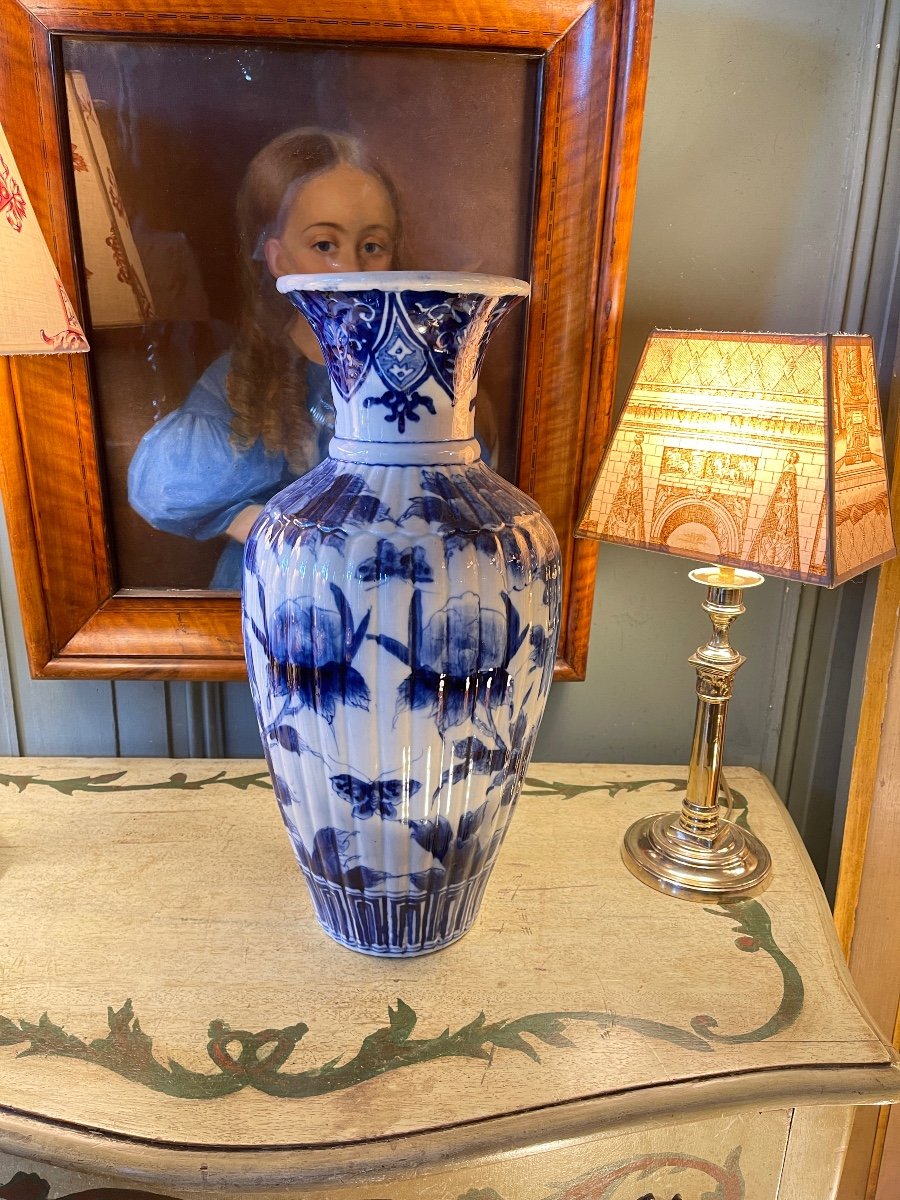 Grand Vase Décoratif En Faïence Blanc Et Bleu-photo-2