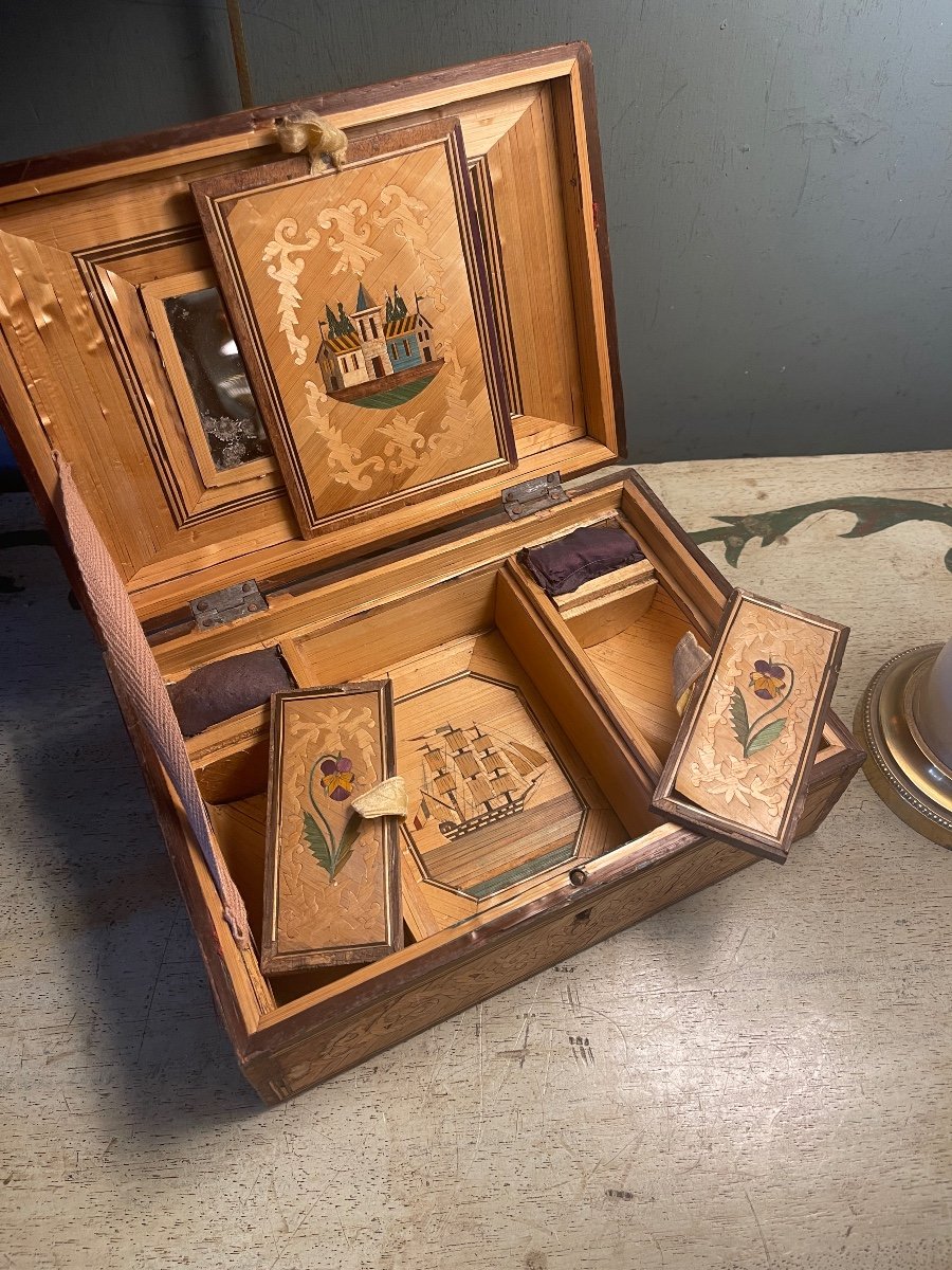 Sewing Box In Straw Marquetry-photo-1