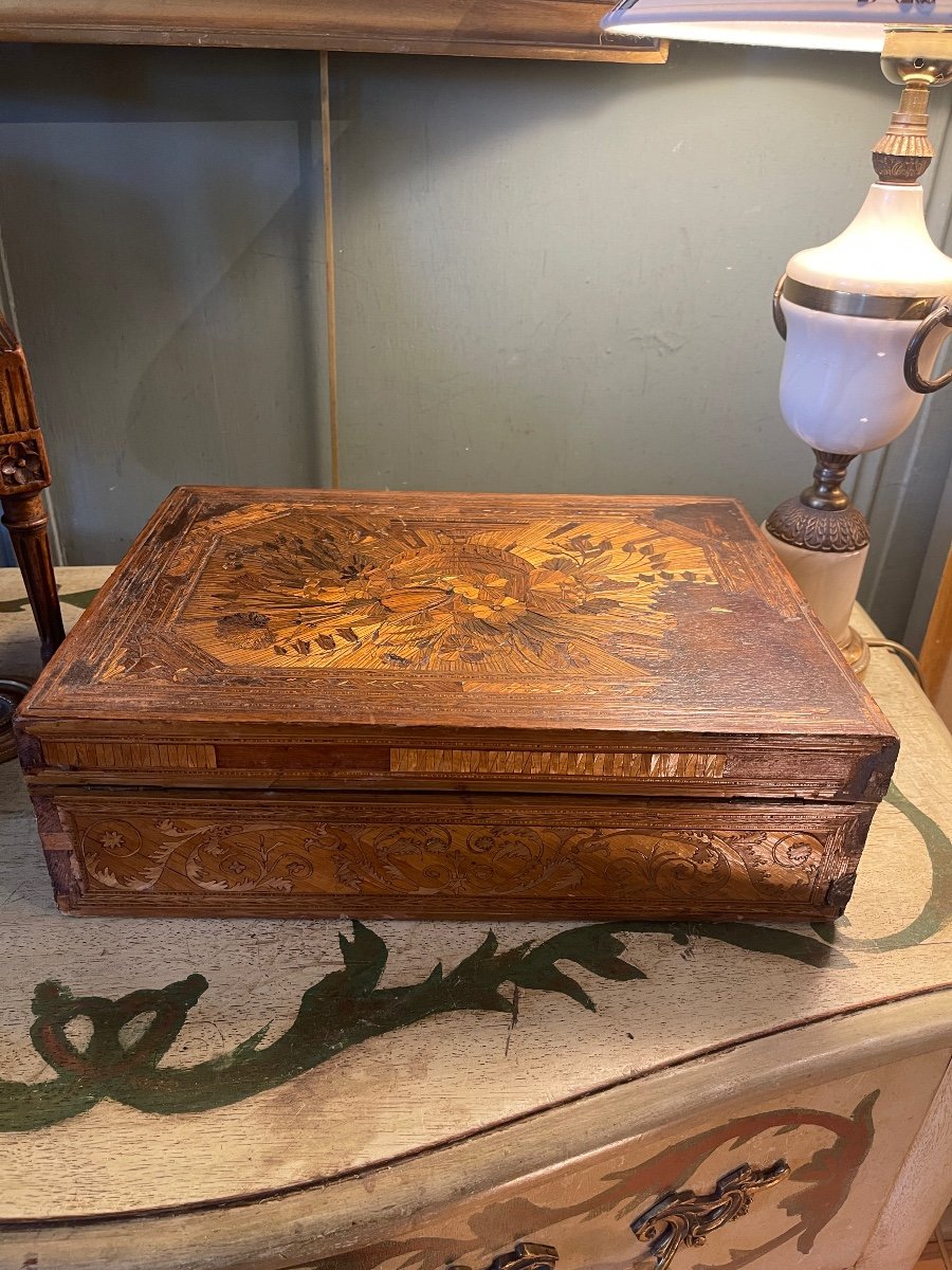 Large Straw Marquetry Box -photo-5