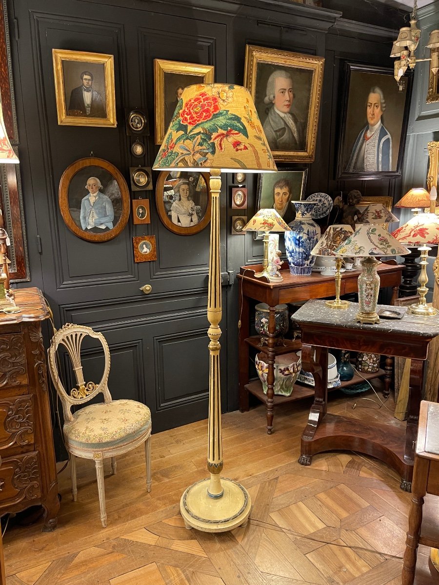 Large Painted Wooden Floor Lamp, Height 188 Cm-photo-2