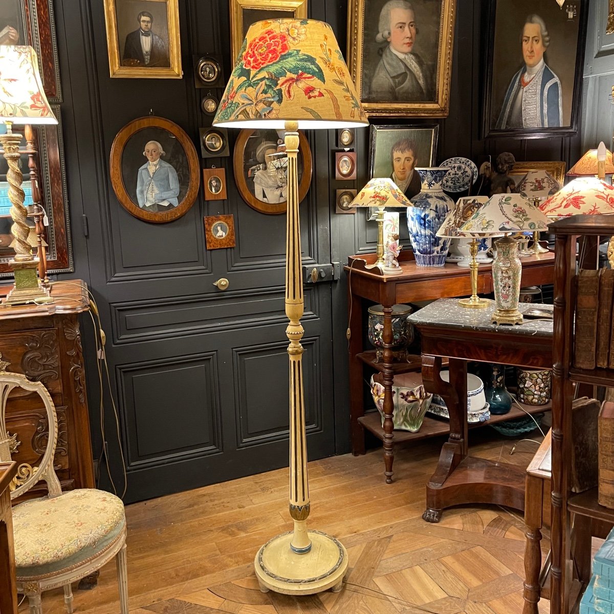 Large Painted Wooden Floor Lamp, Height 188 Cm