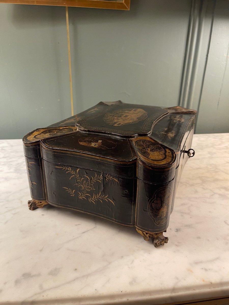 19th Century Lacquer Sewing Box-photo-4