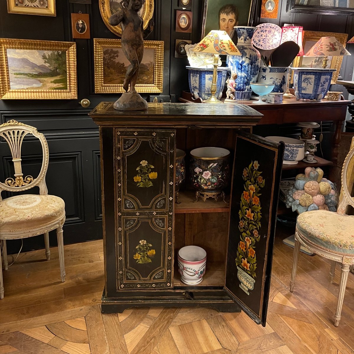 Small Rajasthani Cabinet In Painted Wood 