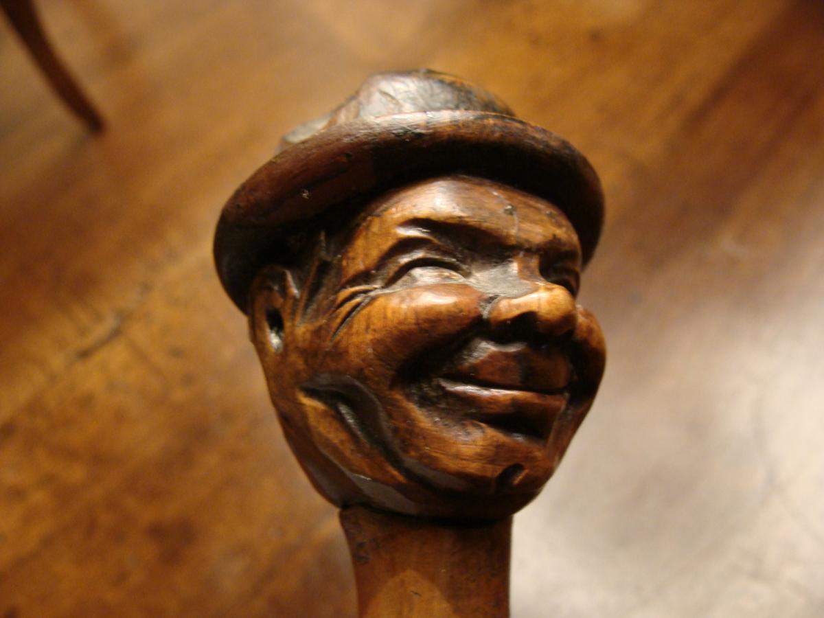 Canne Ancienne, Tête d'Un Homme Au Chapeau En Bois Sculpté-photo-1