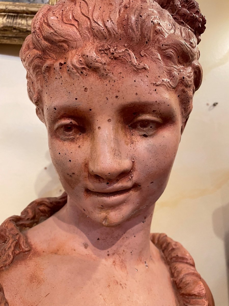 Bust Of Young Girl-photo-3