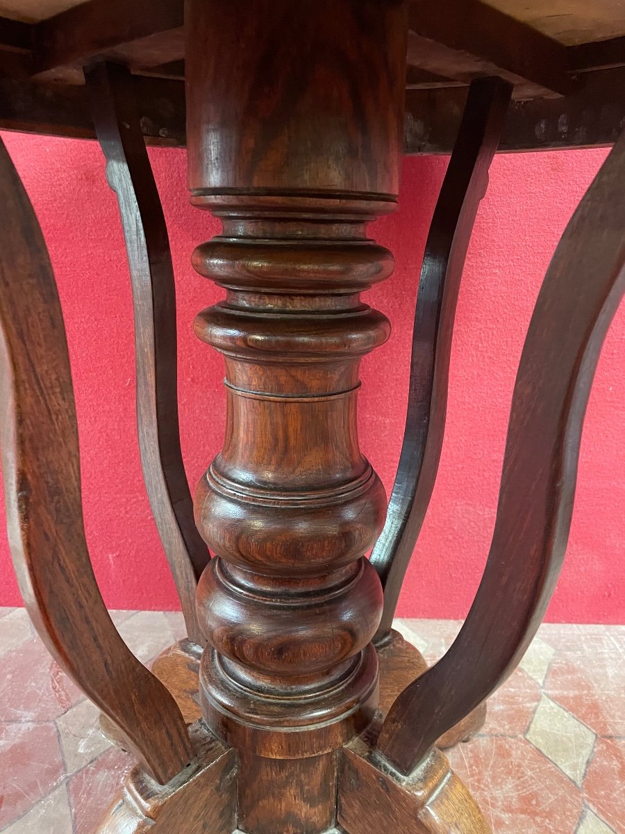 Colonial Pedestal Table -photo-2