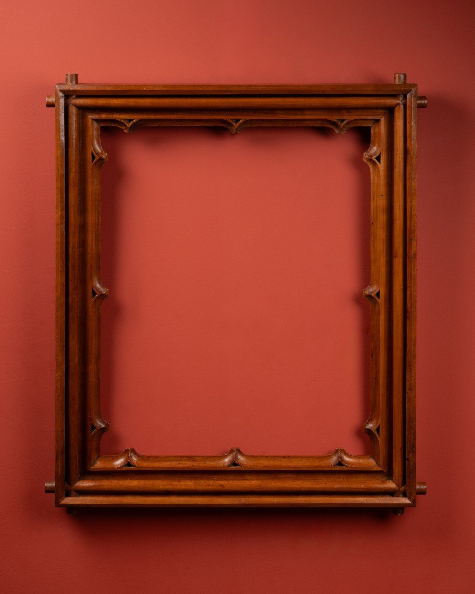 Neo-gothic Picture Frame 