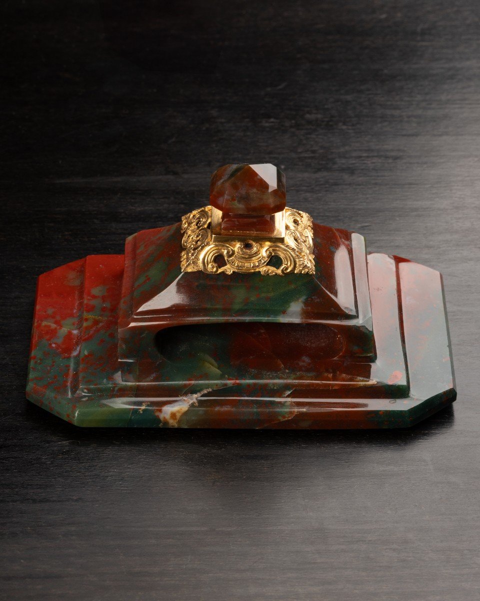 19th Century Bloodstone Paperweight With 18k Gold Setting