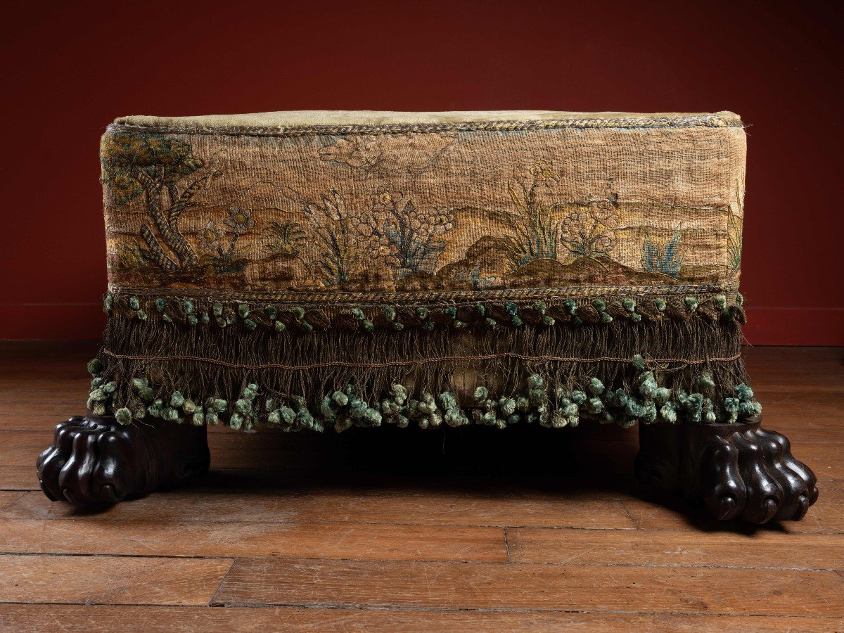 Accent-table/settee In The Taste Of Renzo Mongiardino, With 17th Century Flemish Embroidery-photo-1