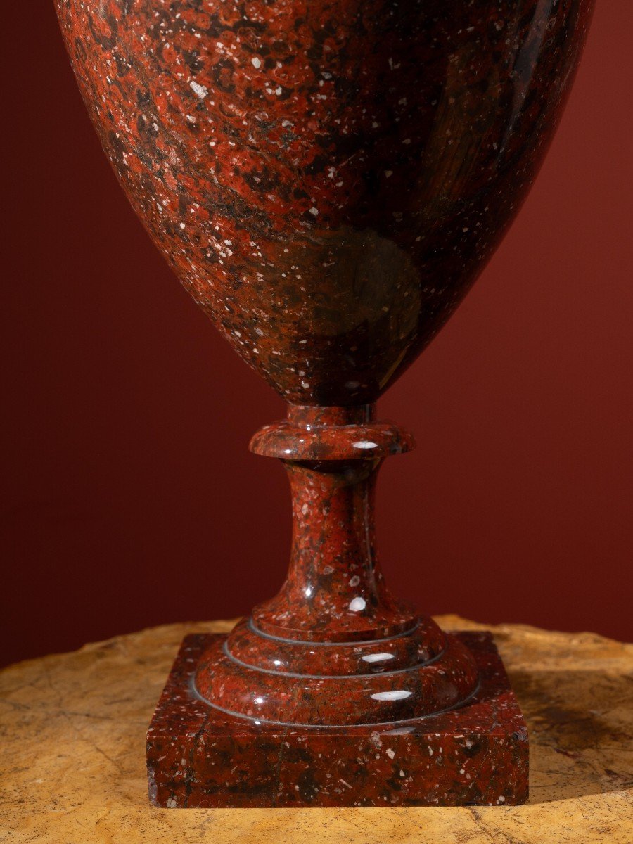 Two Red Porphyry Vases From Sweden -photo-3