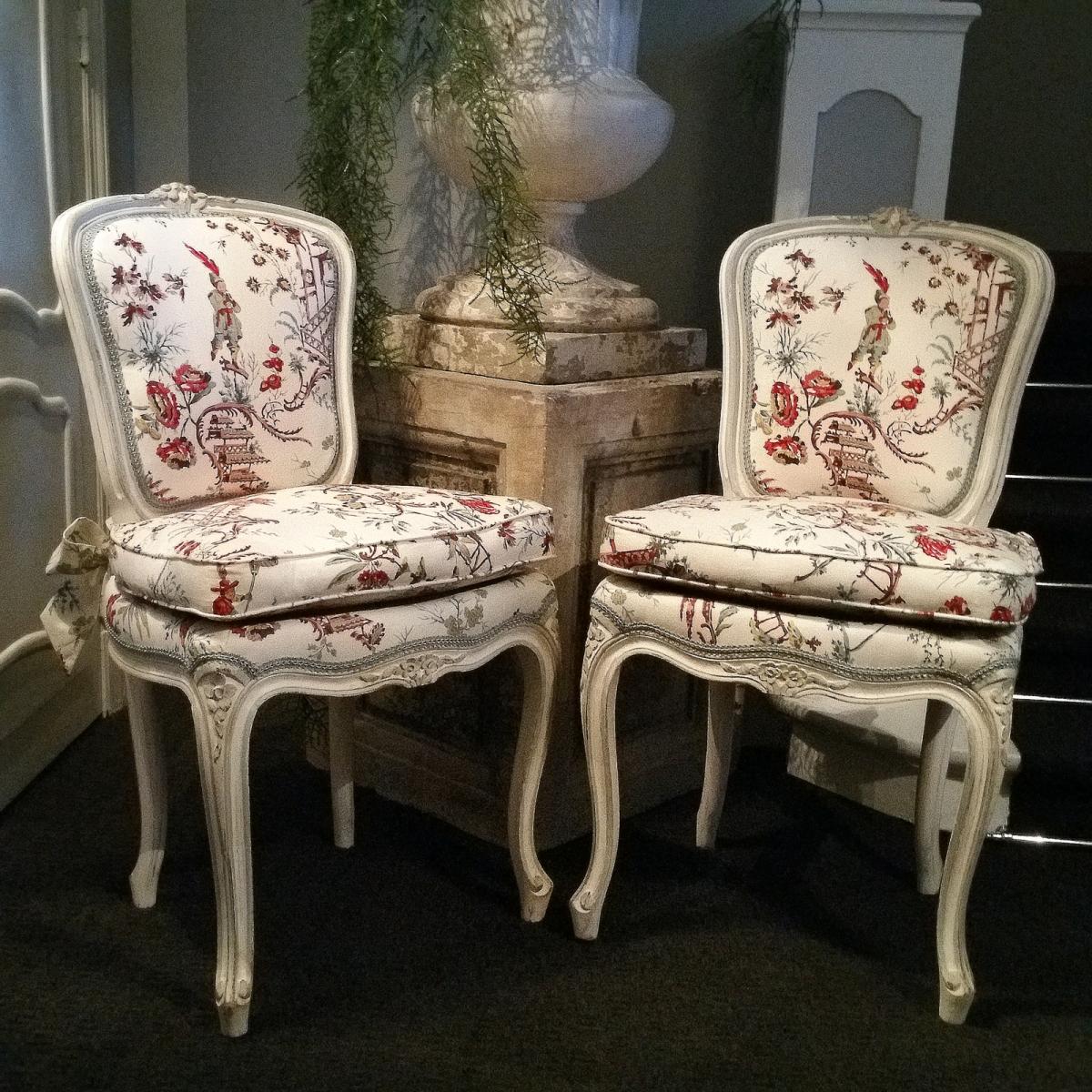 Paire De Chaises Style Louis XV