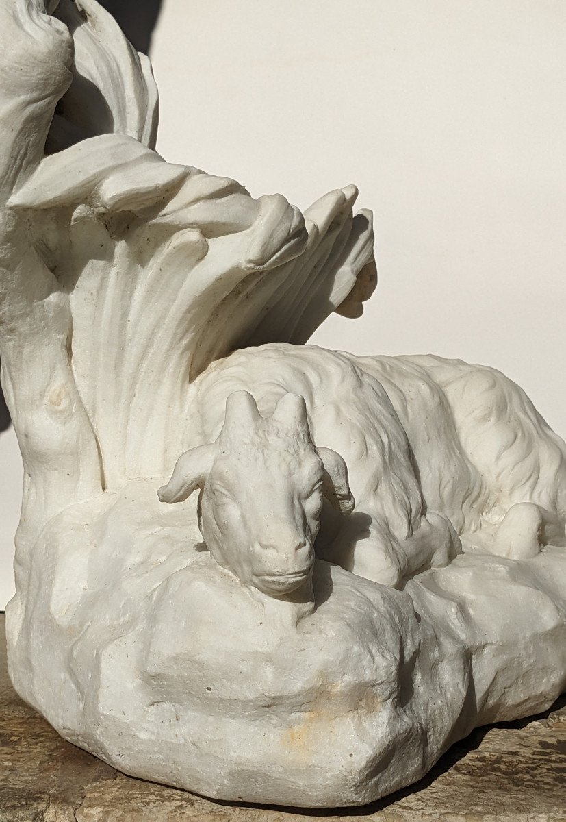 White Marble Sculpture Representing A Goat.-photo-3